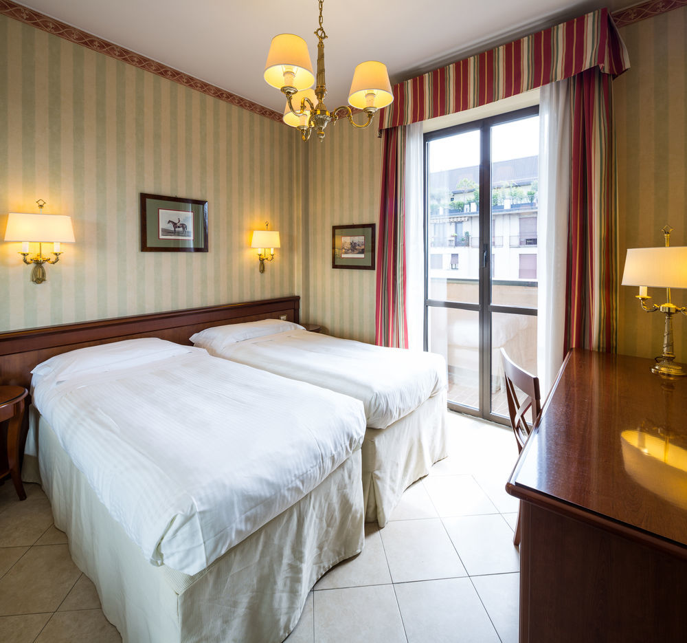 Unaway Hotel & Residence Linea Uno Milano Eksteriør billede